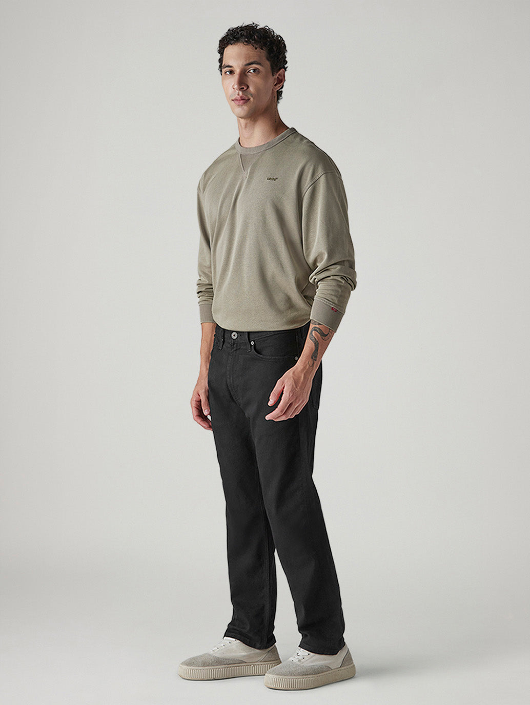 Men's 505 Black Straight Fit Mid Rise Jeans - Side View