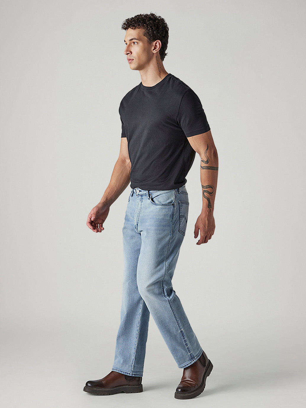 Men's 555 Light Indigo Relaxed Straight Fit Mid Rise Jeans - Side View