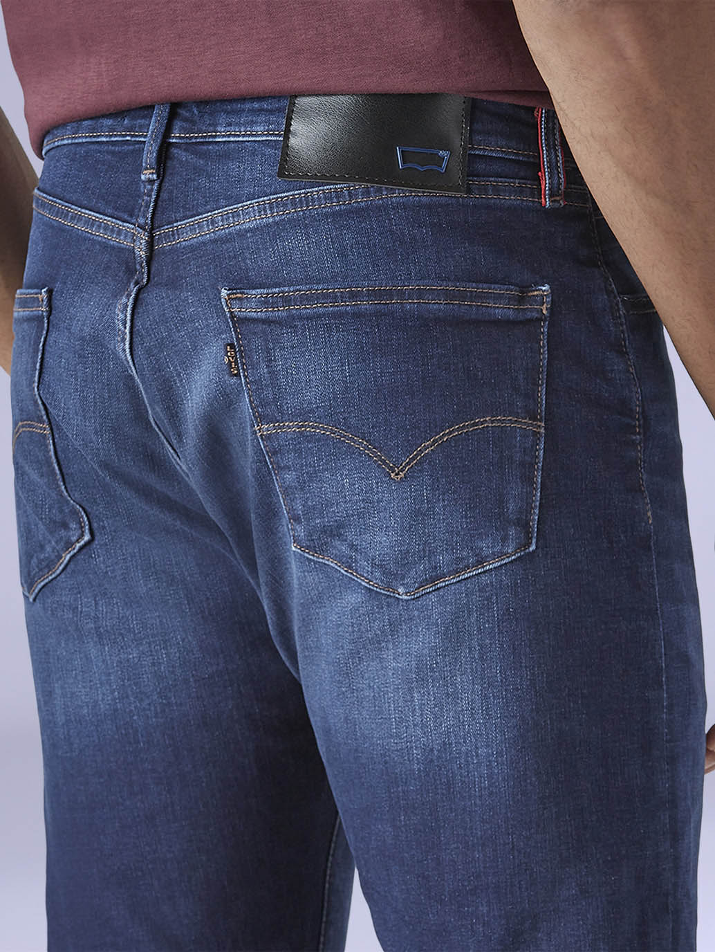 Men's 505 Blue Straight Fit Mid Rise Redloop Jeans - Detail View