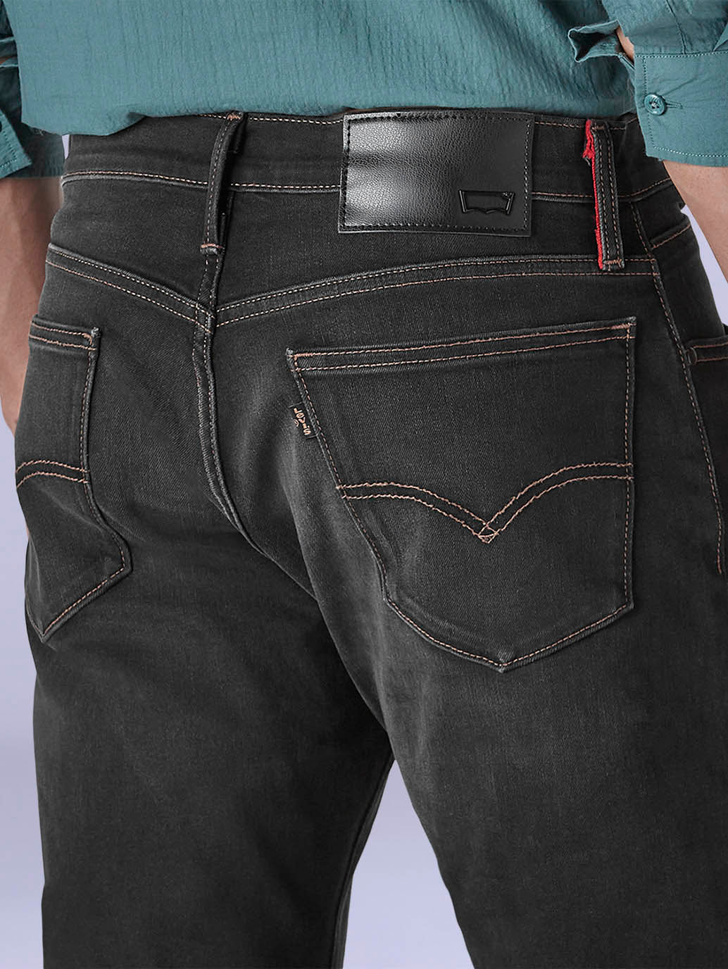 Men's 513 Black Slim Straight Fit Mid Rise Redloop Jeans - Detail View