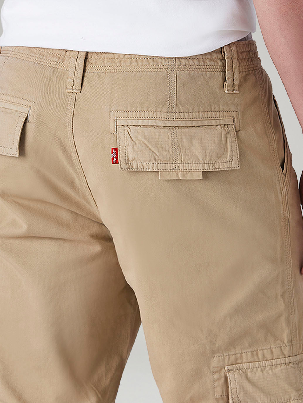 Men's 541 Beige Athletic Tapered Fit Mid Rise Shorts - Detail View