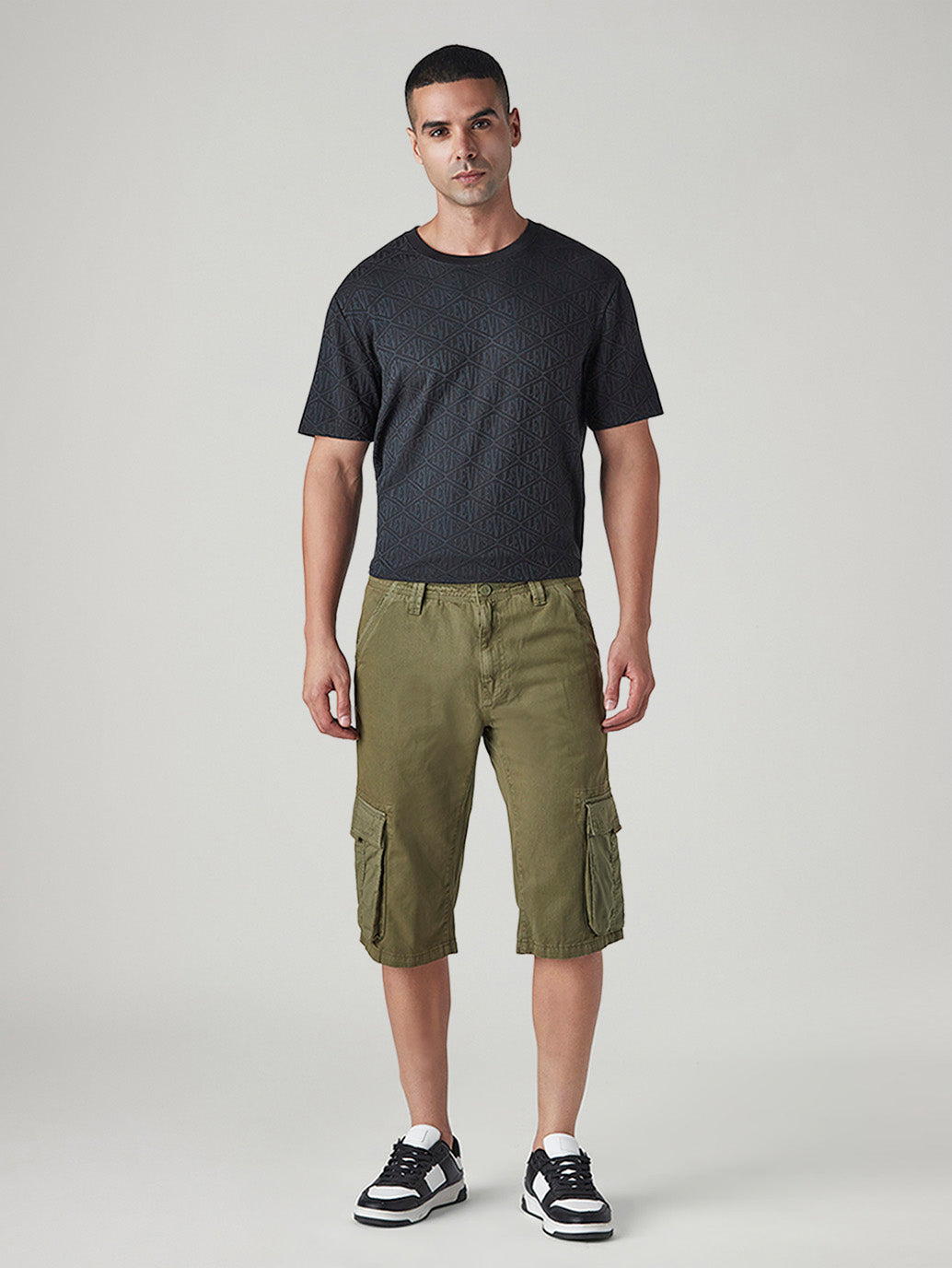 Men's 541 Athletic Tapered Fit Mid Rise Shorts - Front View