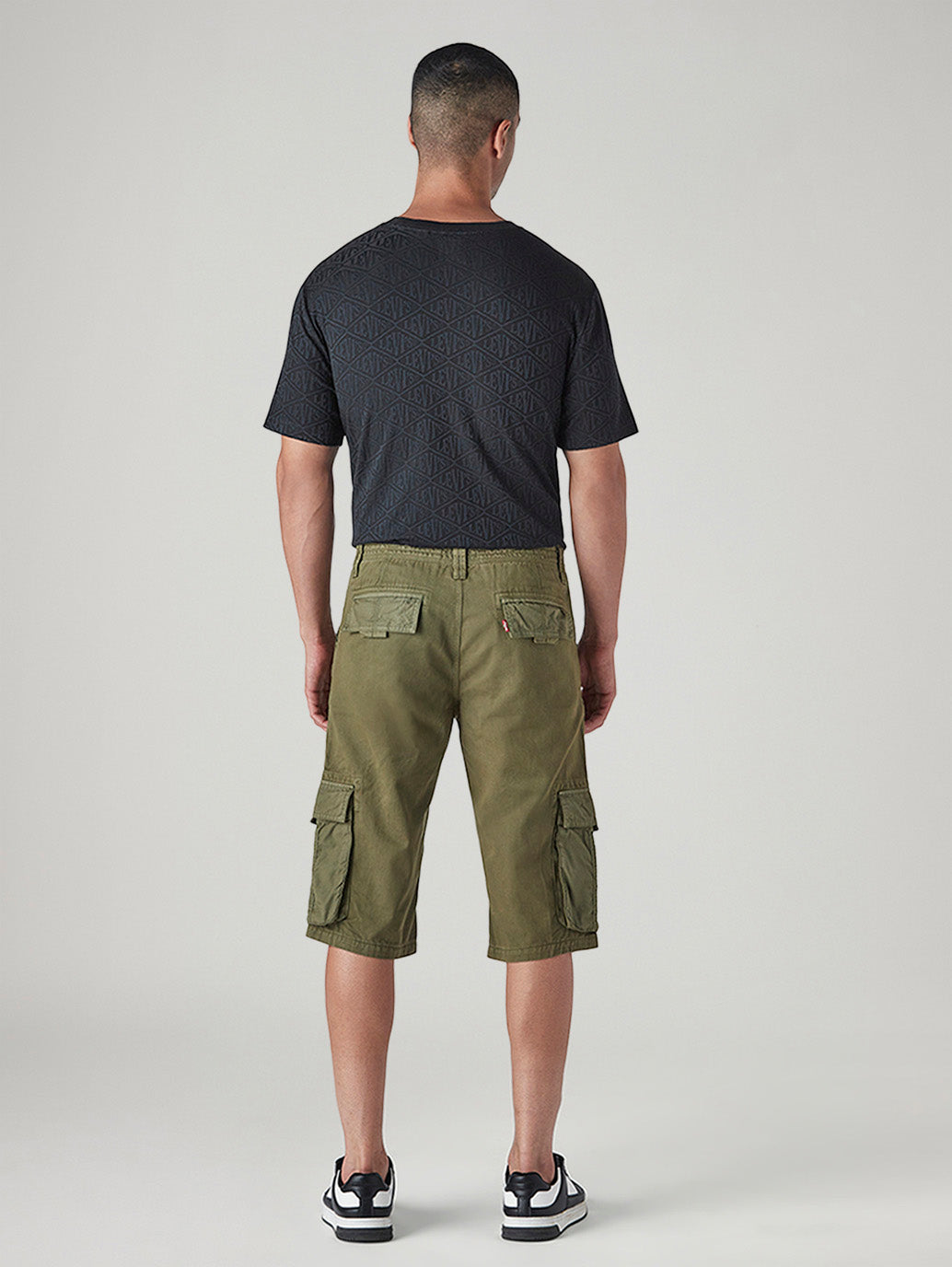 Men's 541 Athletic Tapered Fit Mid Rise Shorts - Back View