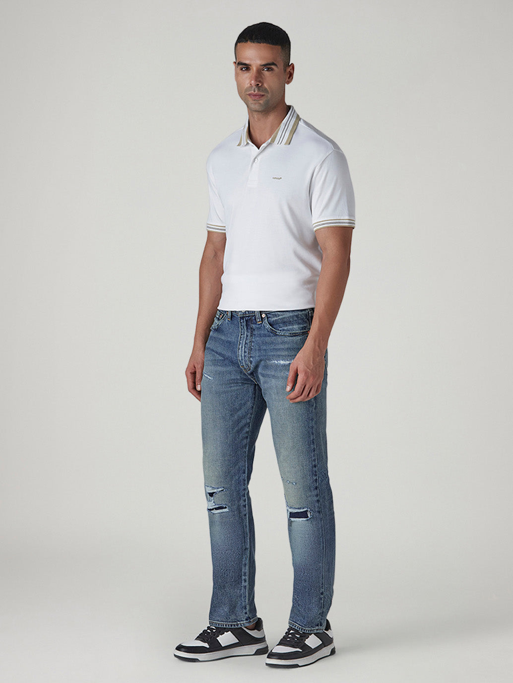 Men's 505 Blue Straight Fit Mid Rise Jeans - Side View