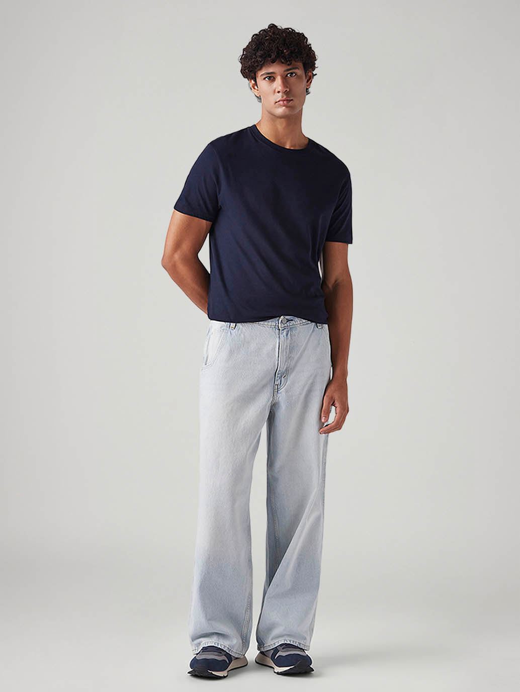 Men's Light Blue Extra Baggy Loose Fit Mid Rise Jeans - Front View