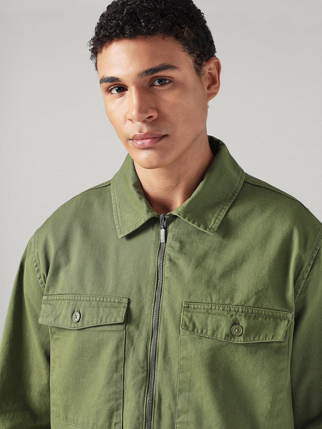 Men's Solid Relaxed Fit Shacket - Detail View