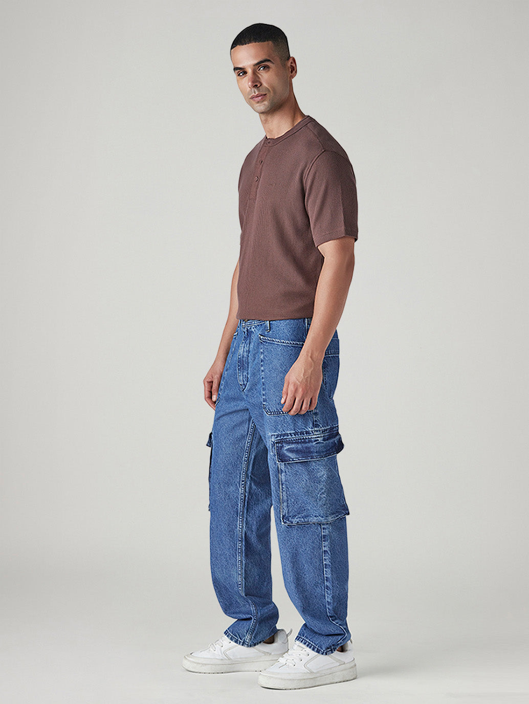 Men's 568 Blue Loose Fit Mid Rise Cargos - Side View