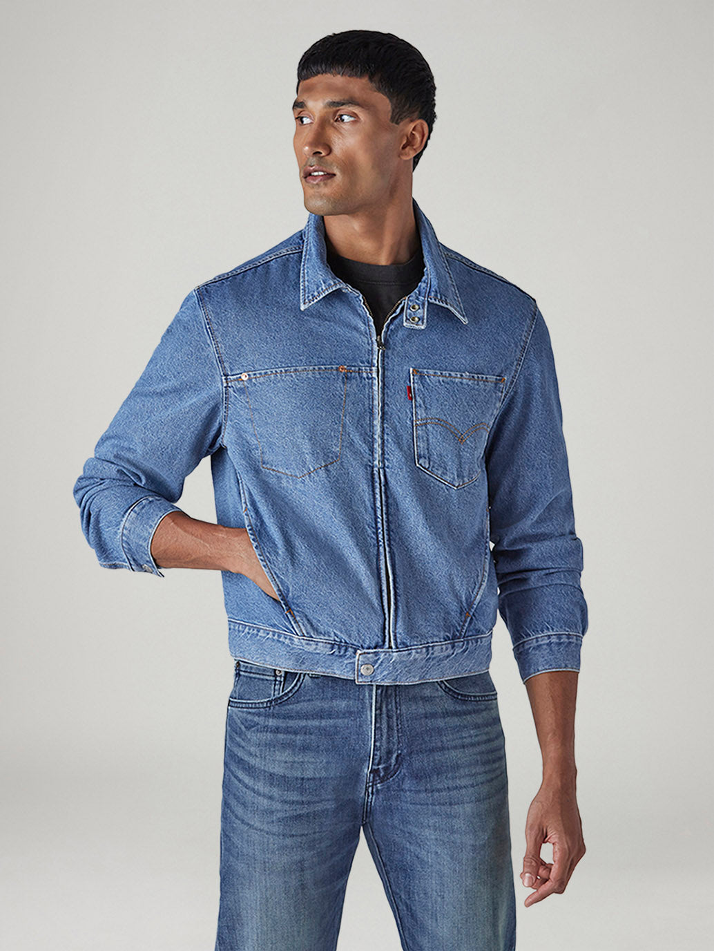 Men's Solid Regular Fit Denim Jacket - 20 View