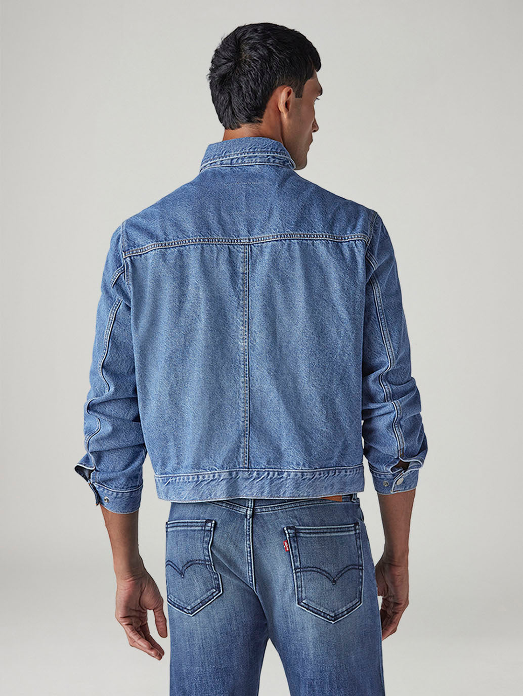 Men's Solid Regular Fit Denim Jacket - 20 View