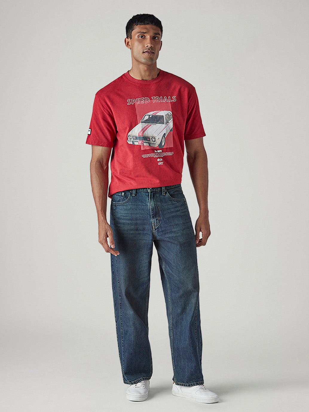 Men's Tinted 568 Dark Indigo Loose Fit Mid Rise Jeans - Front View