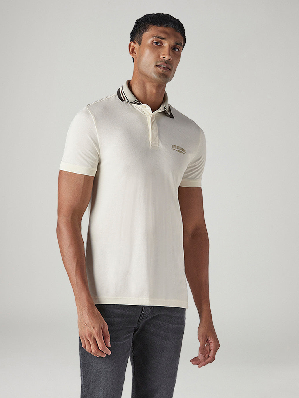 Men's Colorblock Off-White Tech Pique Polo T-shirt - Front View