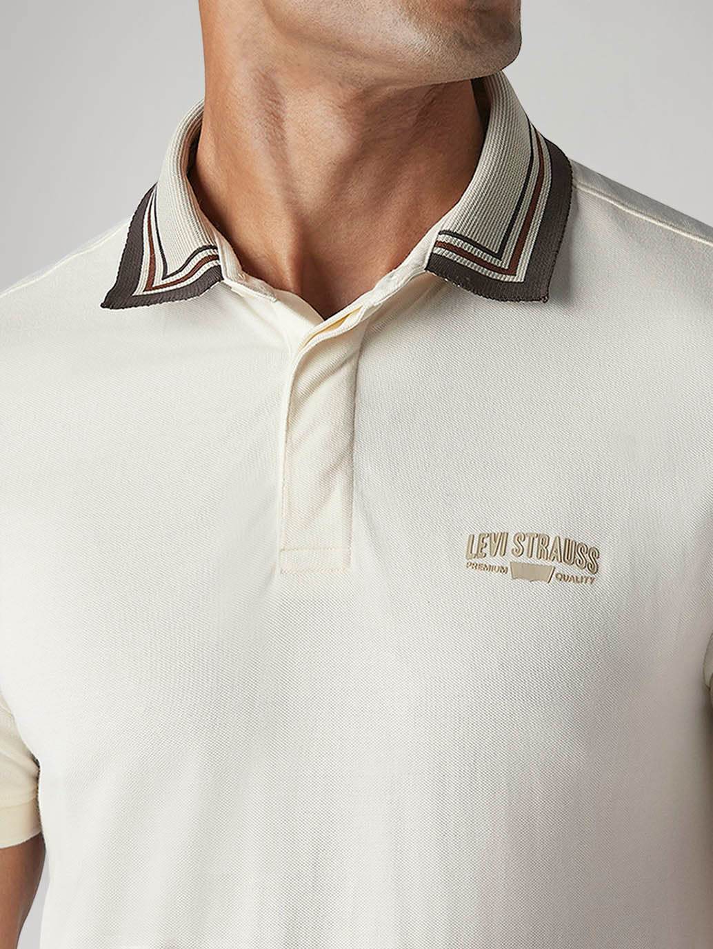 Men's Colorblock Off-White Tech Pique Polo T-shirt - Detail View