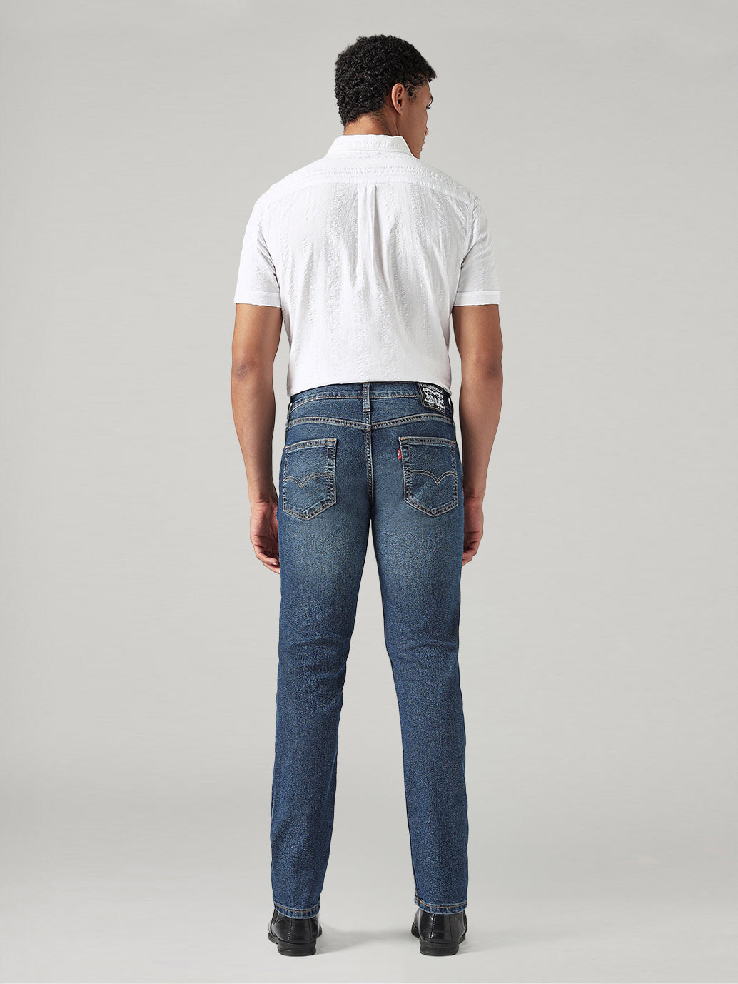 Men's 568 Dark Blue Loose Fit Mid Rise Jeans - Back View