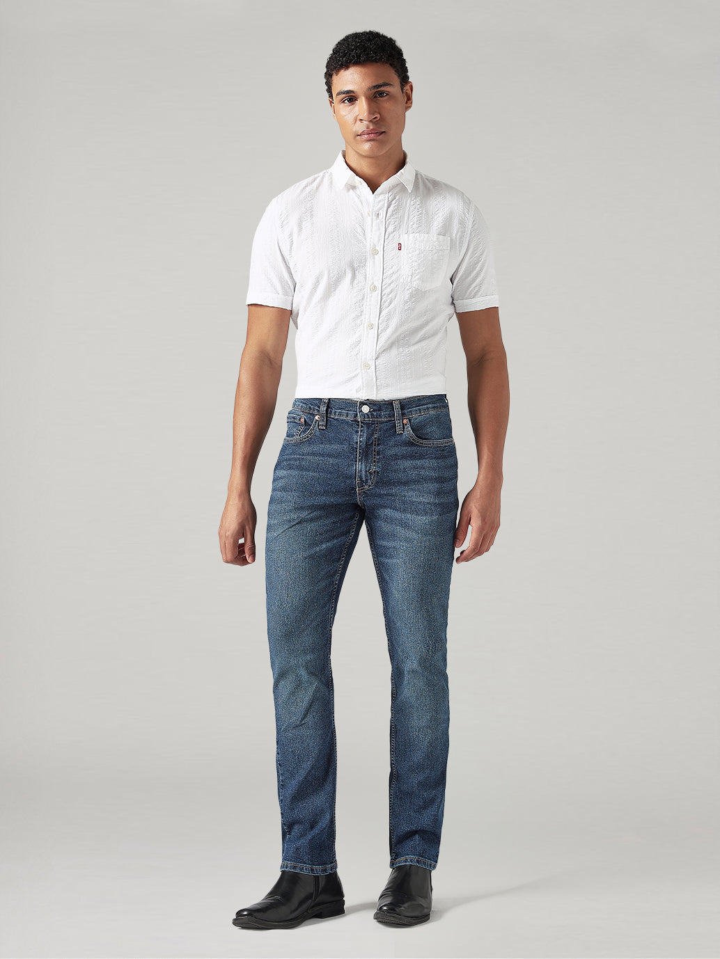 Men's 568 Dark Blue Loose Fit Mid Rise Jeans - Front View