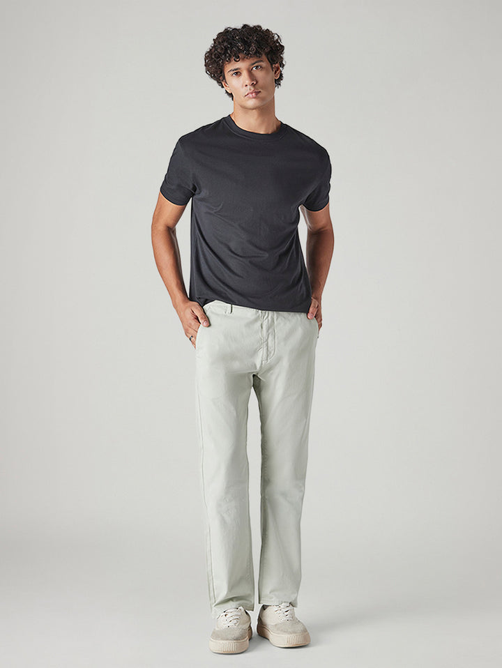 Men's 505 Off White Straight Fit Mid Rise Chinos