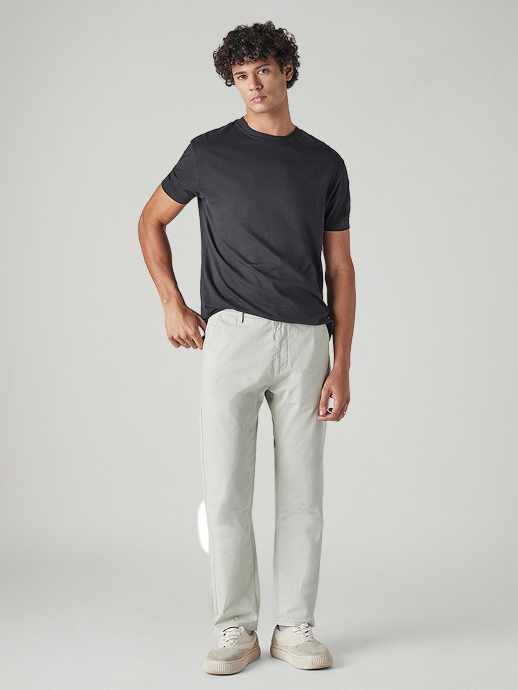 Men's 505 Off White Straight Fit Mid Rise Chinos - Front View