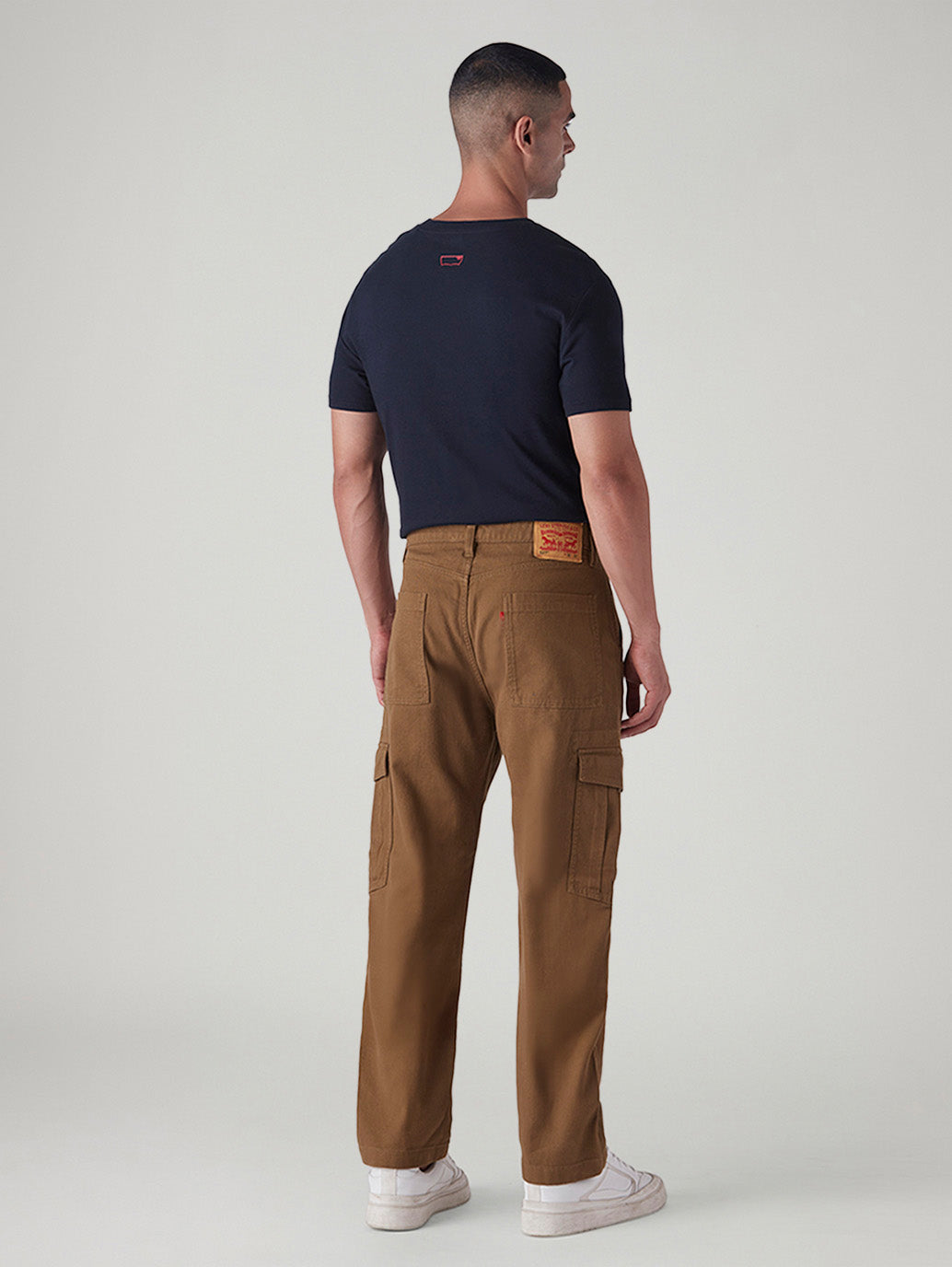 Men's 565 Loose Fit Mid Rise Cargos - Back View