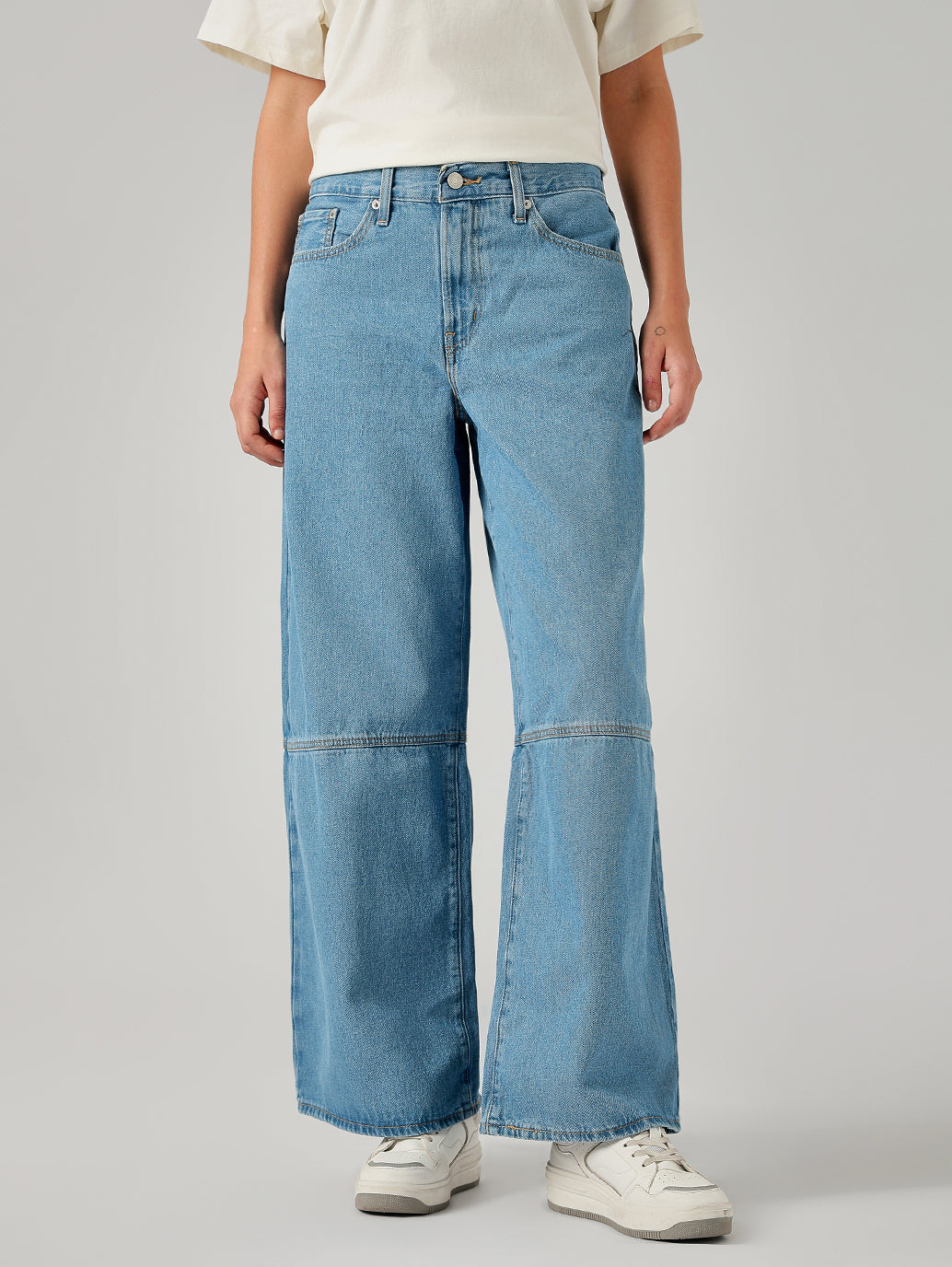 Women's Blue XL Straight Loose Fit Mid Rise Jeans - Front View