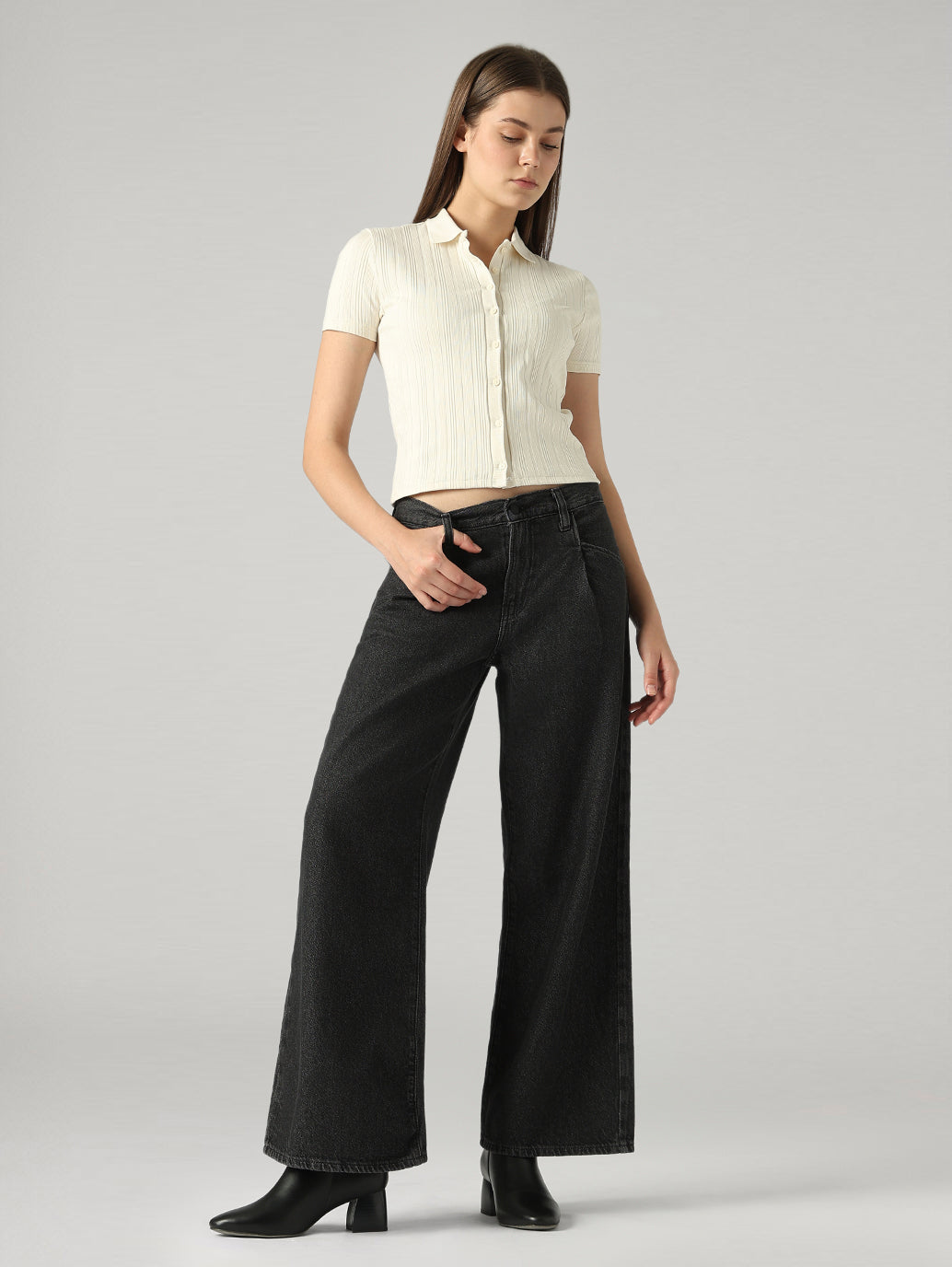Women's Black XL Straight Loose Fit Mid Rise Jeans