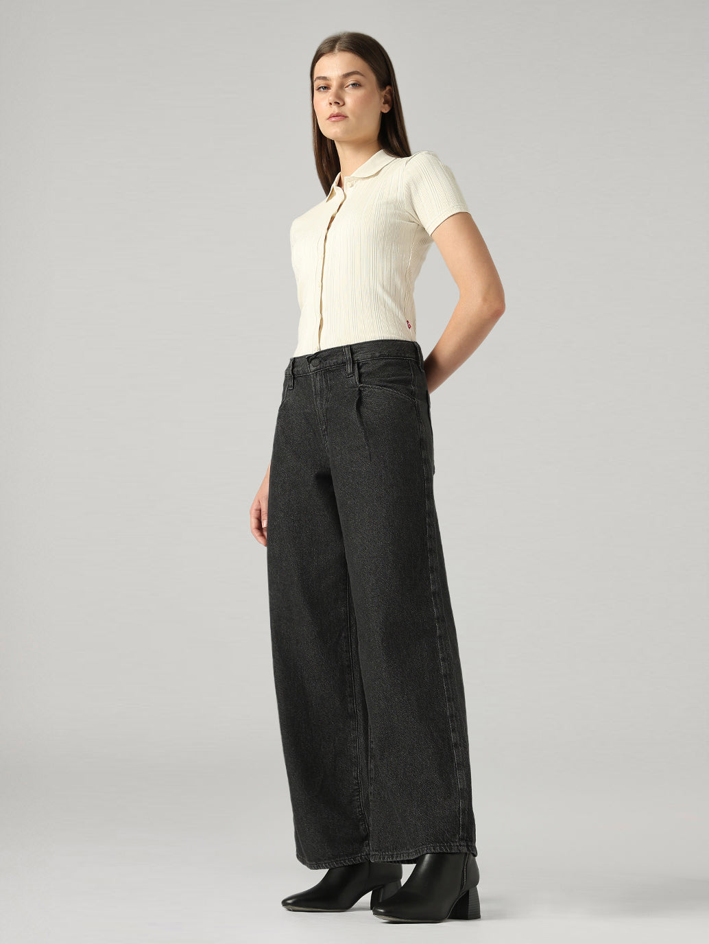 Women's Black XL Straight Loose Fit Mid Rise Jeans - Side View