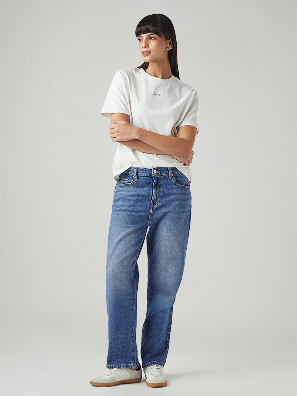 Women's Blue Loose Fit Mid Rise Easy Dad Jeans - Styleshot View