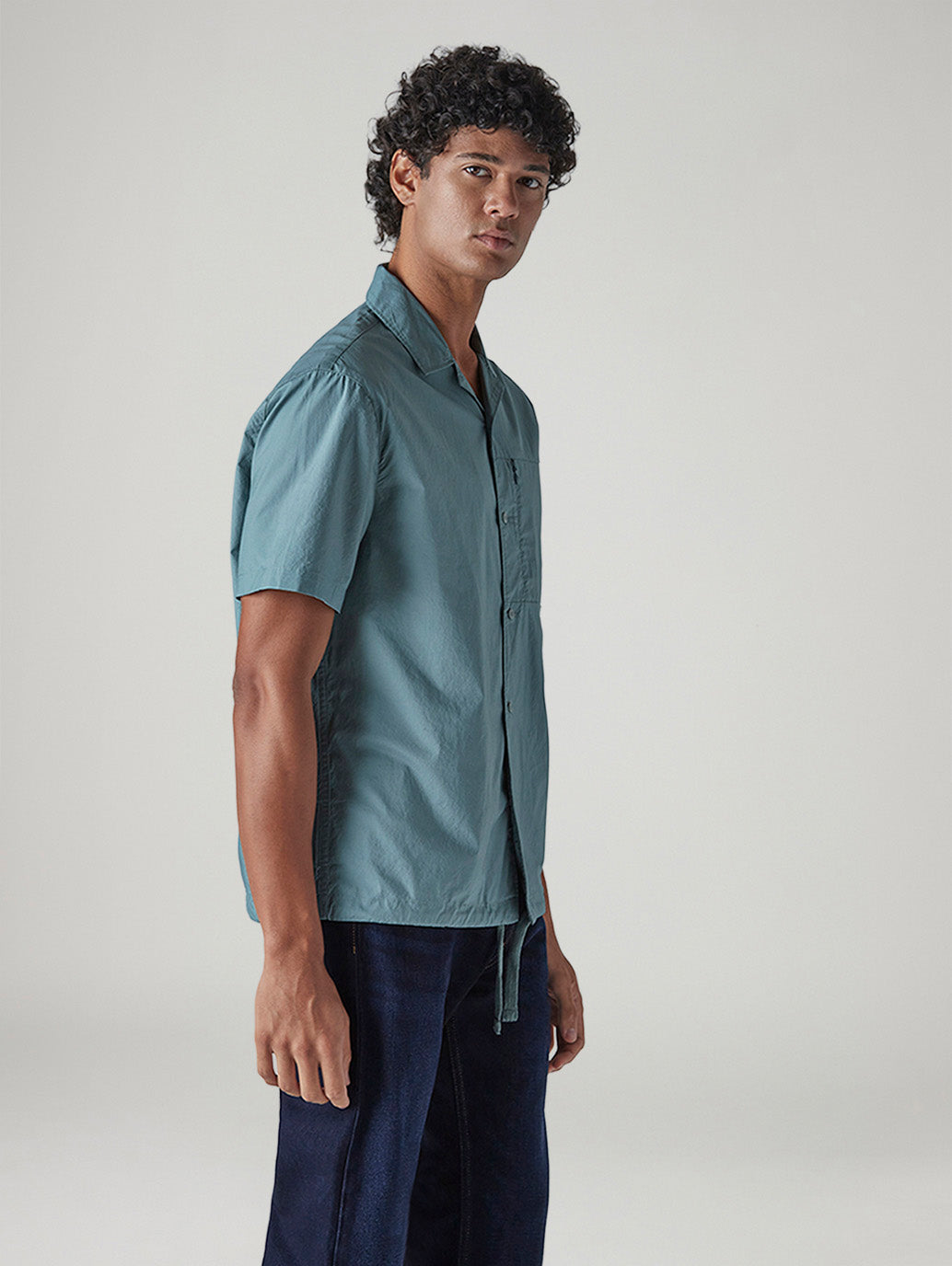 Men's Blue Solid Relaxed Fit Commuter Shirt - Side View