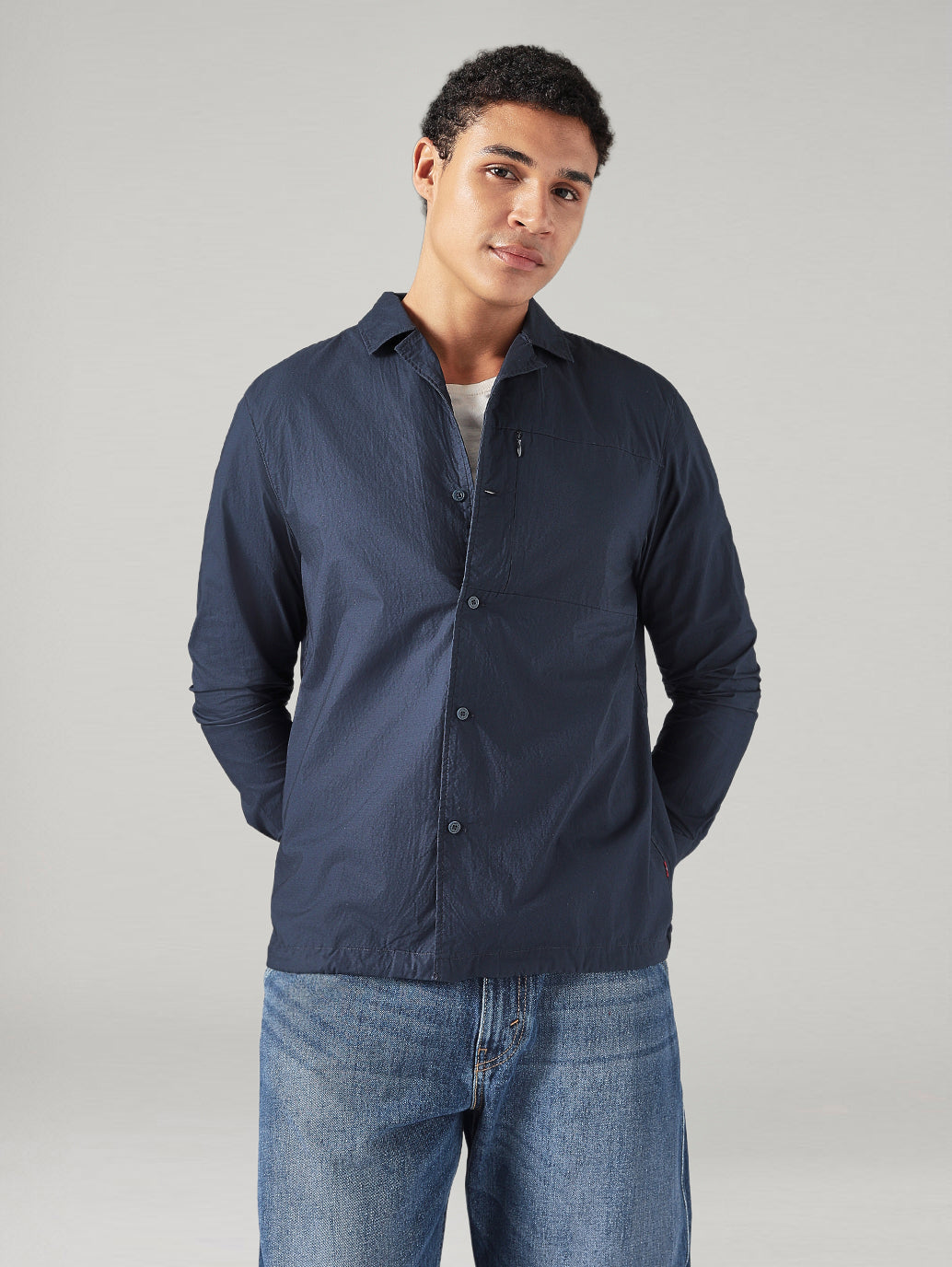 Men's Solid Relaxed Fit Shirt