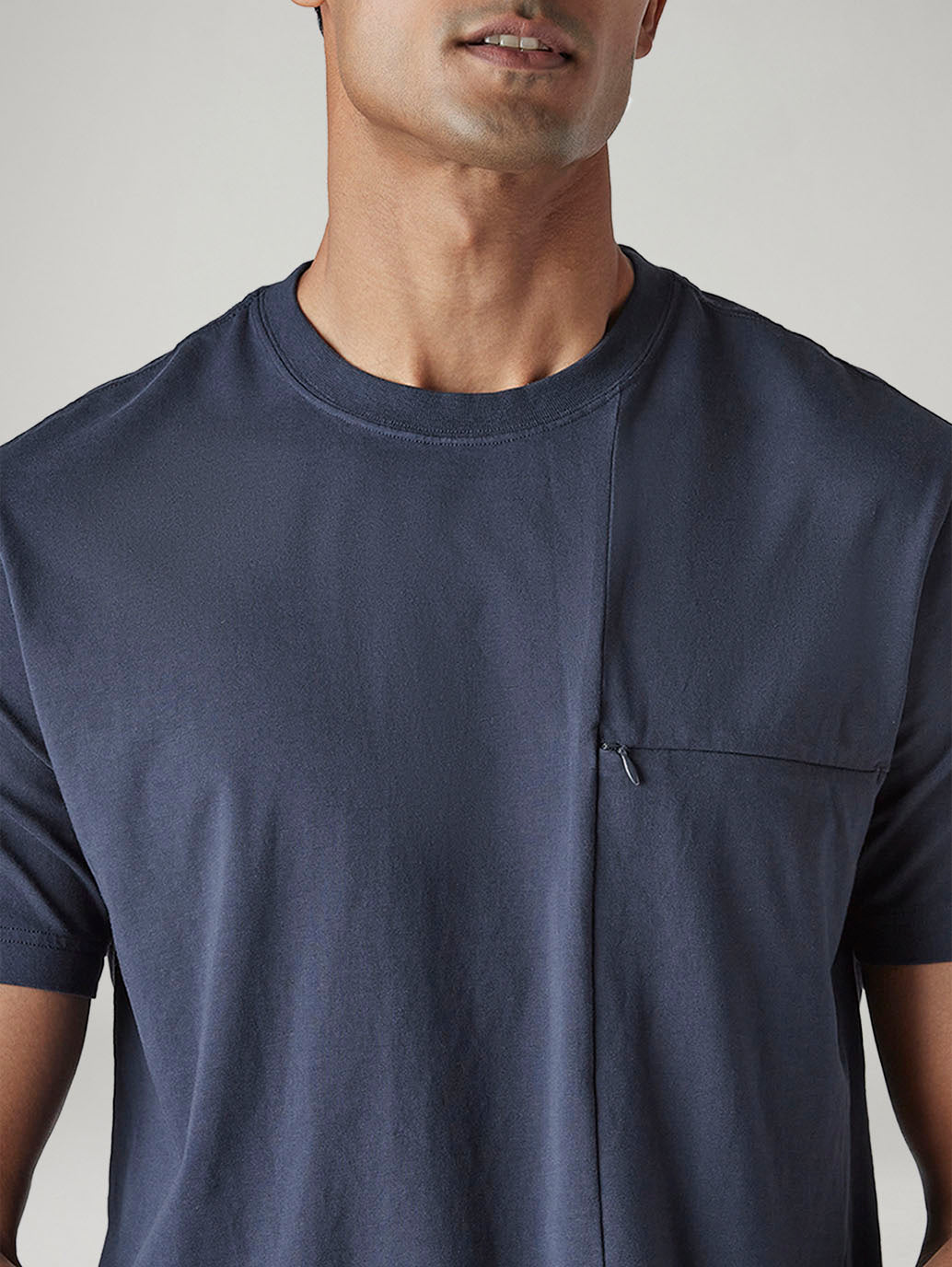 Men's Solid Regular Fit Jersey T-Shirt - 20 View