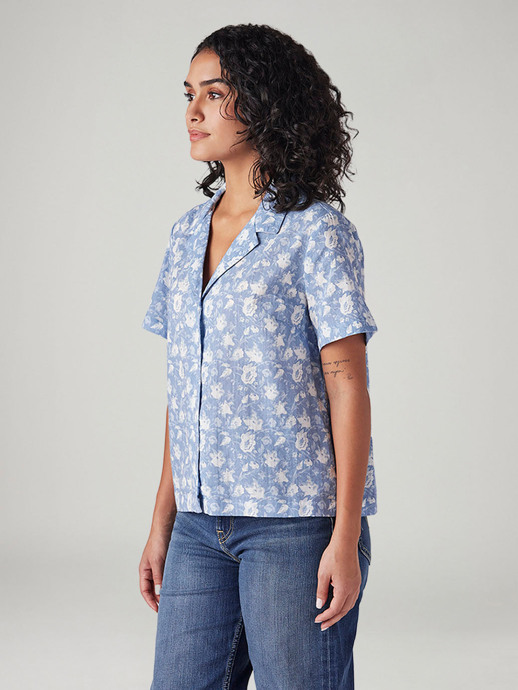 Women's Floral Regular Fit Shirt - Side View