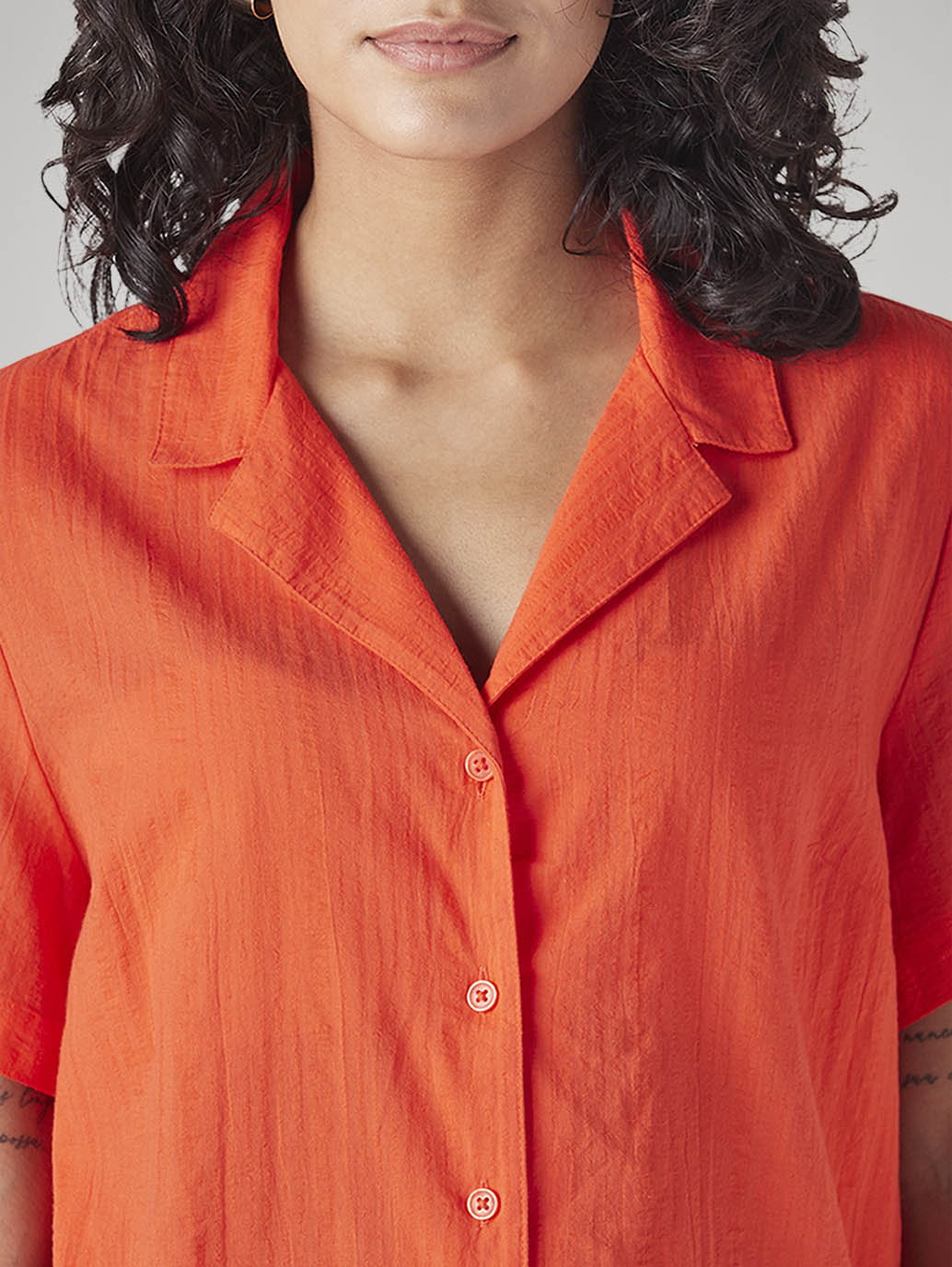Women's Solid Regular Fit Shirt - 20 View