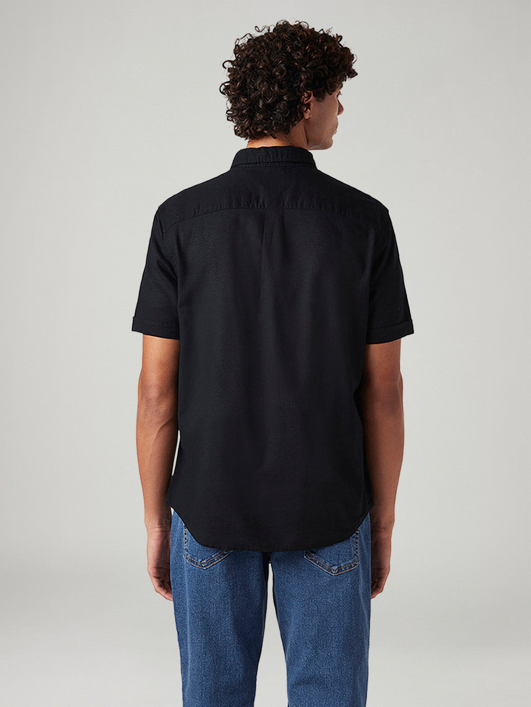 Men's Solid Slim Fit Oxford Shirt - Back View