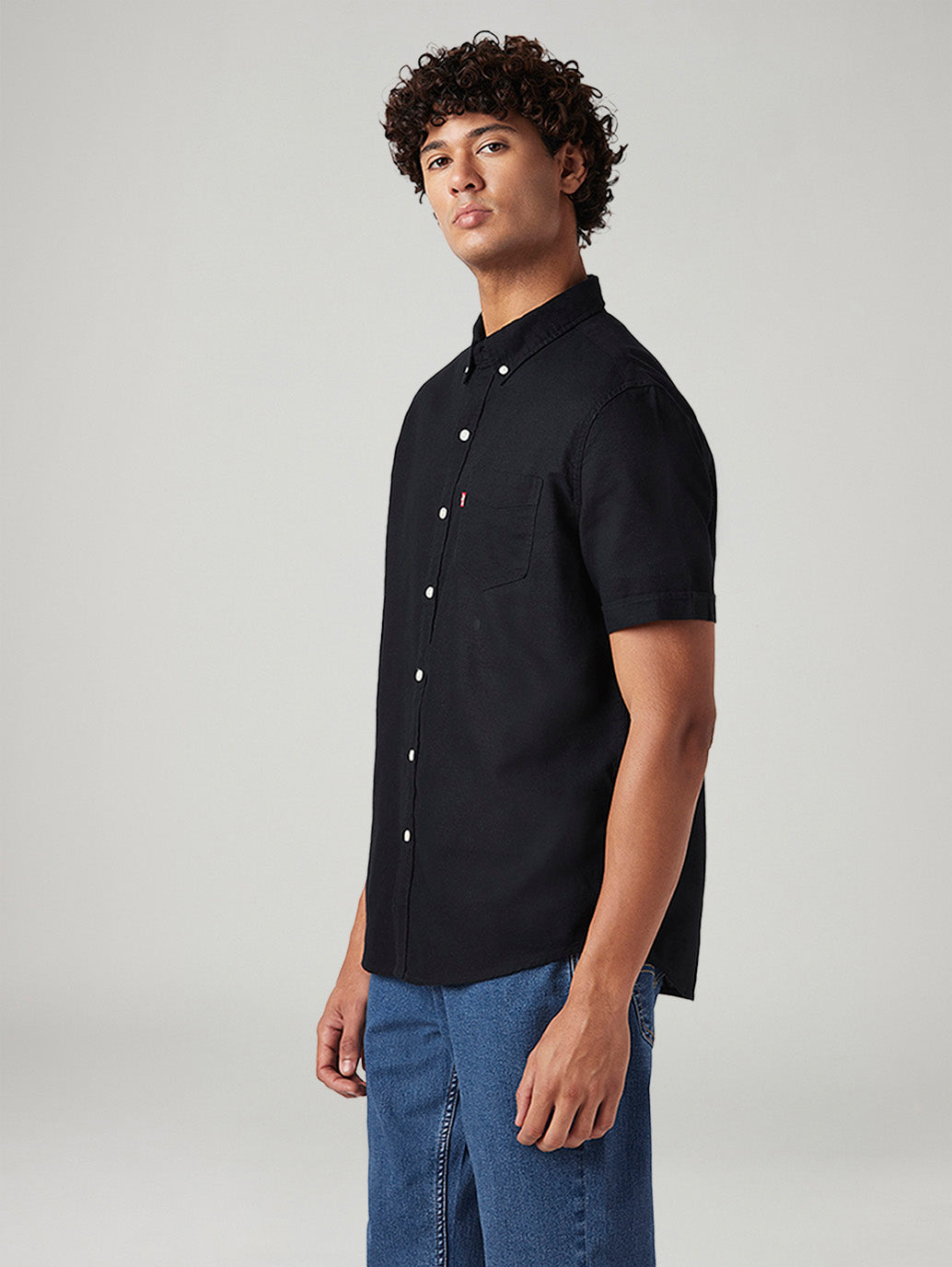 Men's Solid Slim Fit Oxford Shirt - Side View