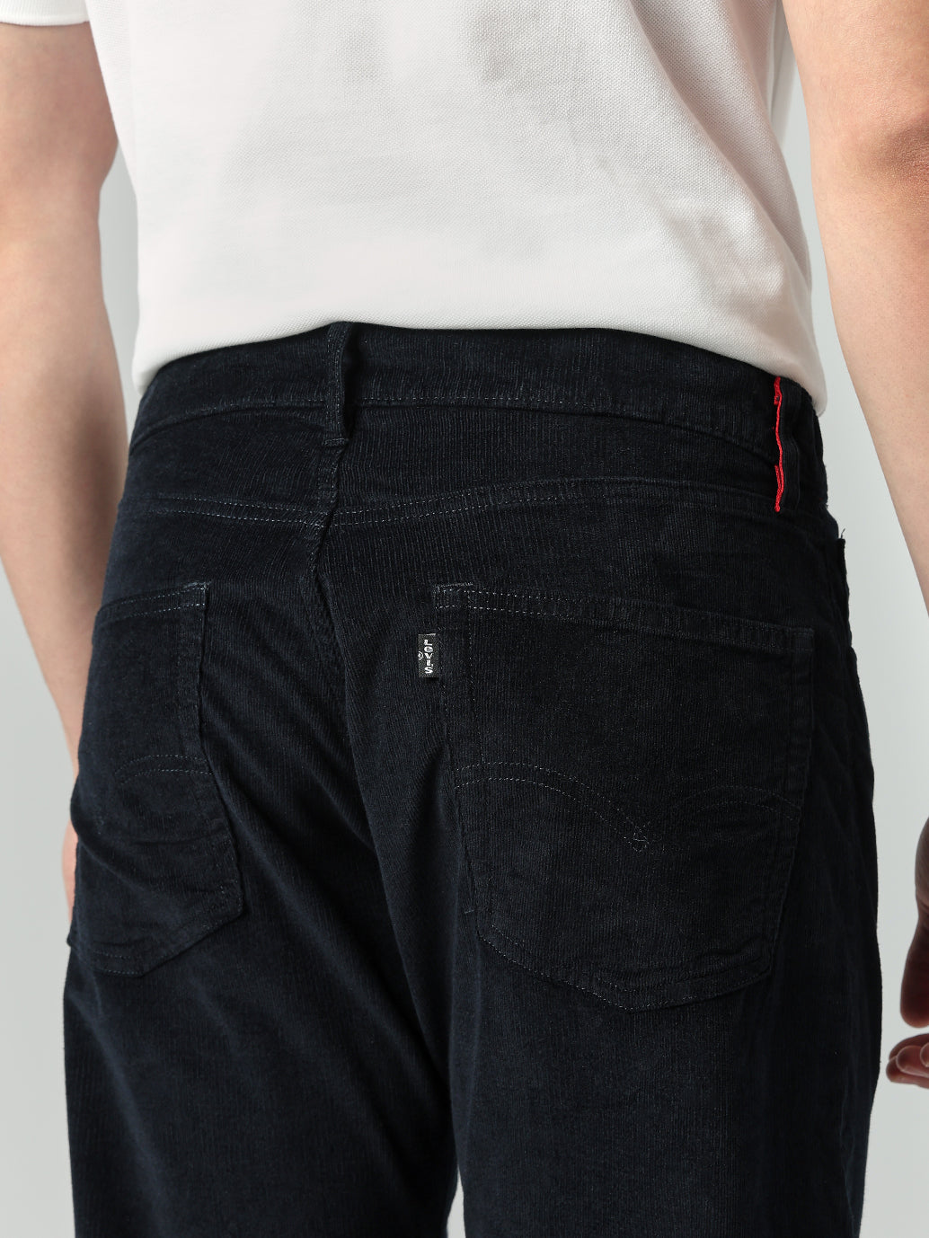 Men's 555 Black Relaxed Straight Fit Mid Rise Chinos - Detail View