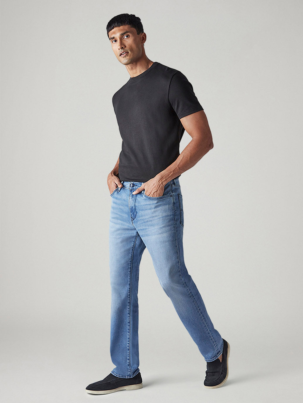 Men's 517 Light Indigo Bootcut Fit Mid Rise Redloop Jeans - 20 View