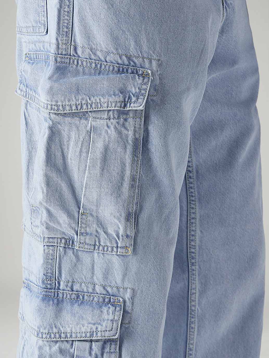 Men's 568 Light Blue Loose Fit Mid Rise Cargos - Detail View