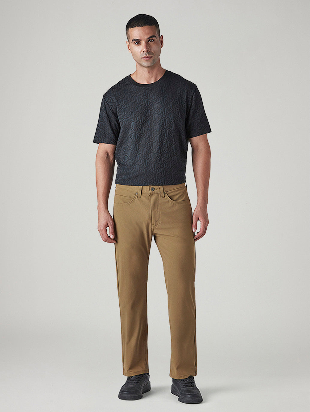 Men's 511 Khaki Slim Fit Mid Rise Chinos - Front View
