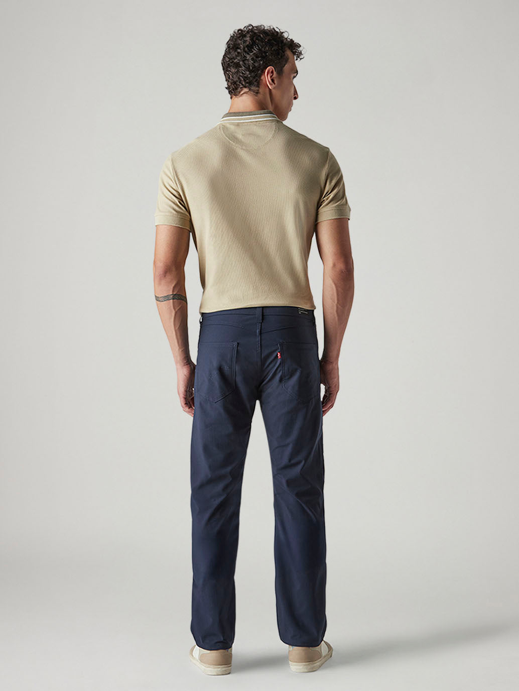 Men's 511 Navy Slim Fit Mid Rise Tech Pant - Back View