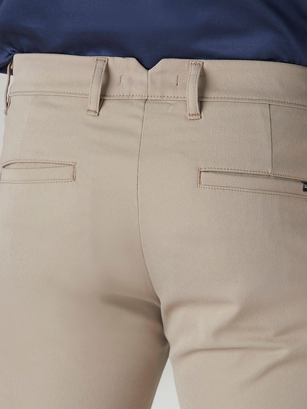 Men's 511 Beige Slim Fit Mid Rise Tech Pant Chinos - Detail View