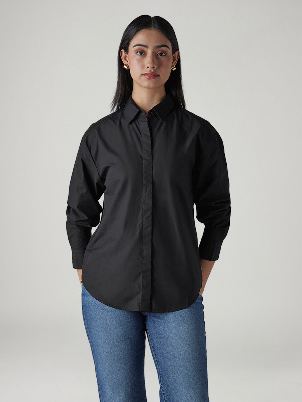 Women's Solid Relaxed Fit Poplin Shirt - Front View