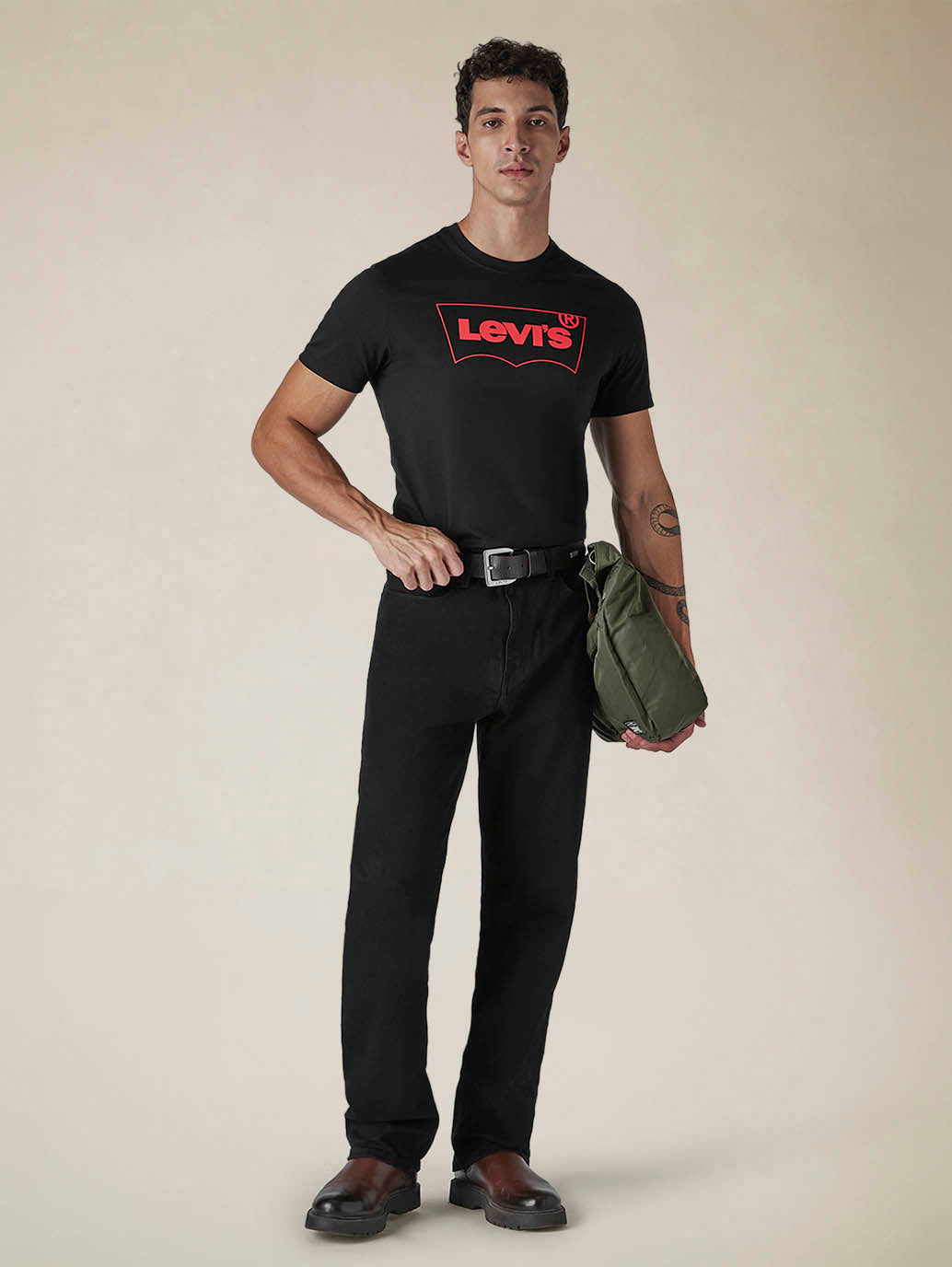 Men's 568 Mid Rise Loose Fit Cotton Stretch Blend Jeans