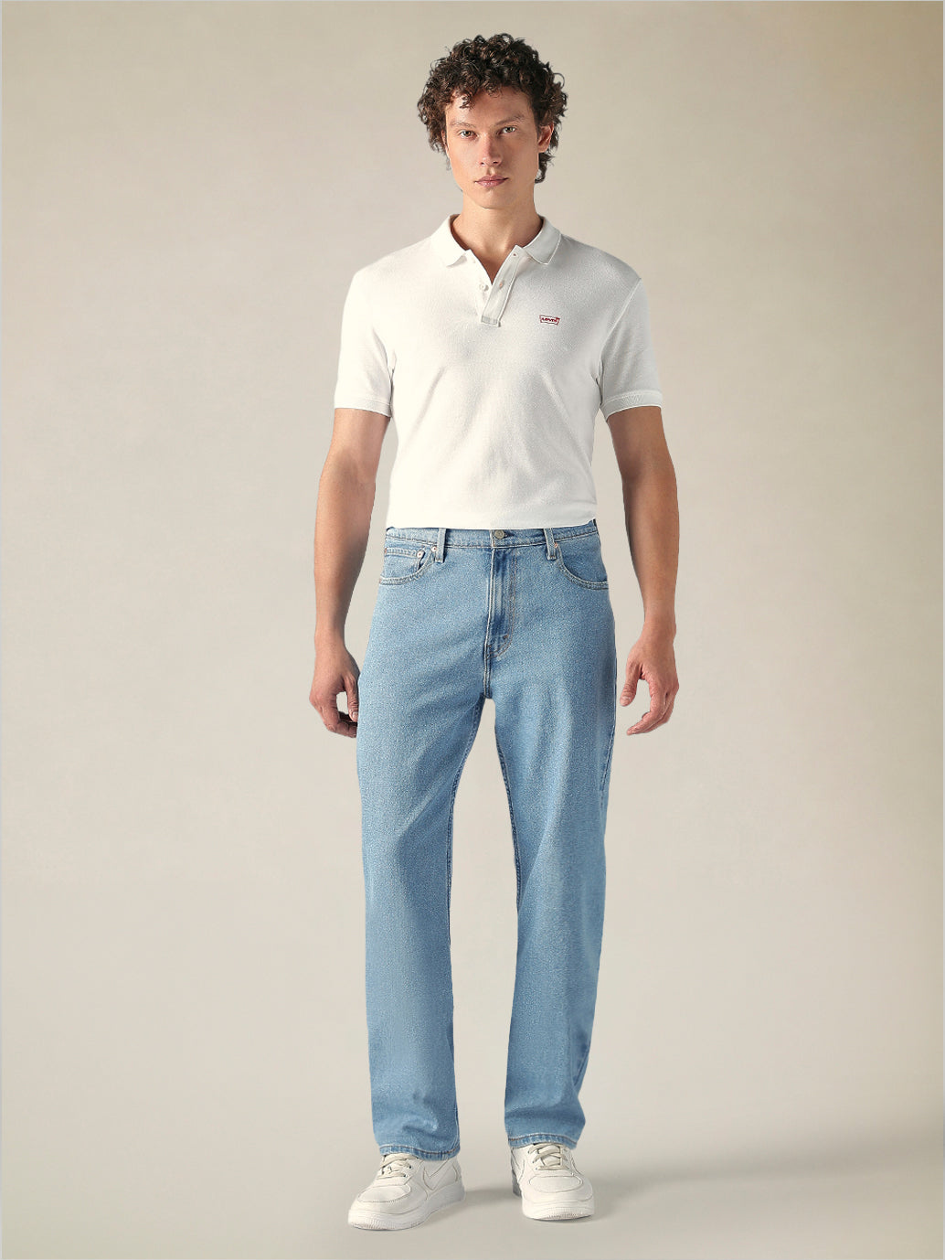Men's 568 Mid Rise Loose Fit Cotton Blend Stretch Jeans - Front View
