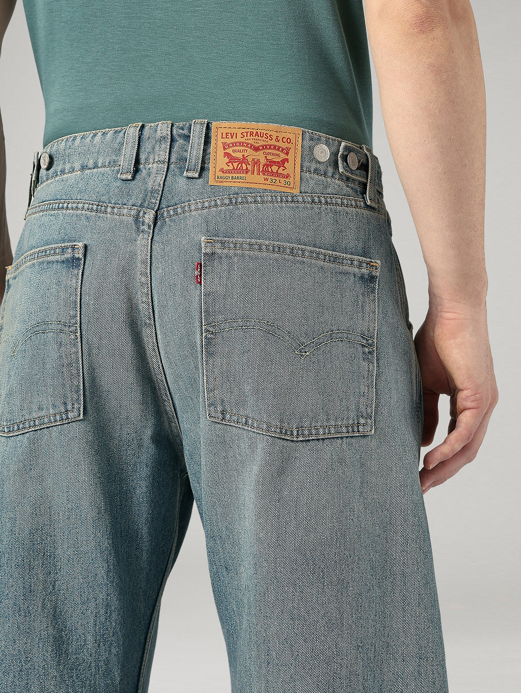 Men's Blue Baggy Barrel Fit Mid Rise Cinch Jeans - Detail View