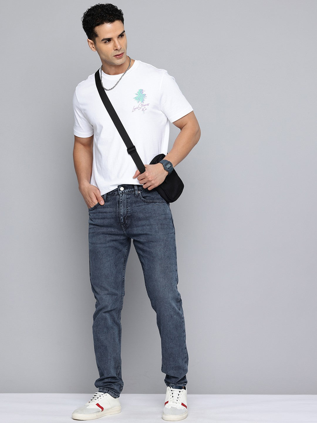 Men's 512 Blue Slim Tapered Fit Mid Rise Jeans