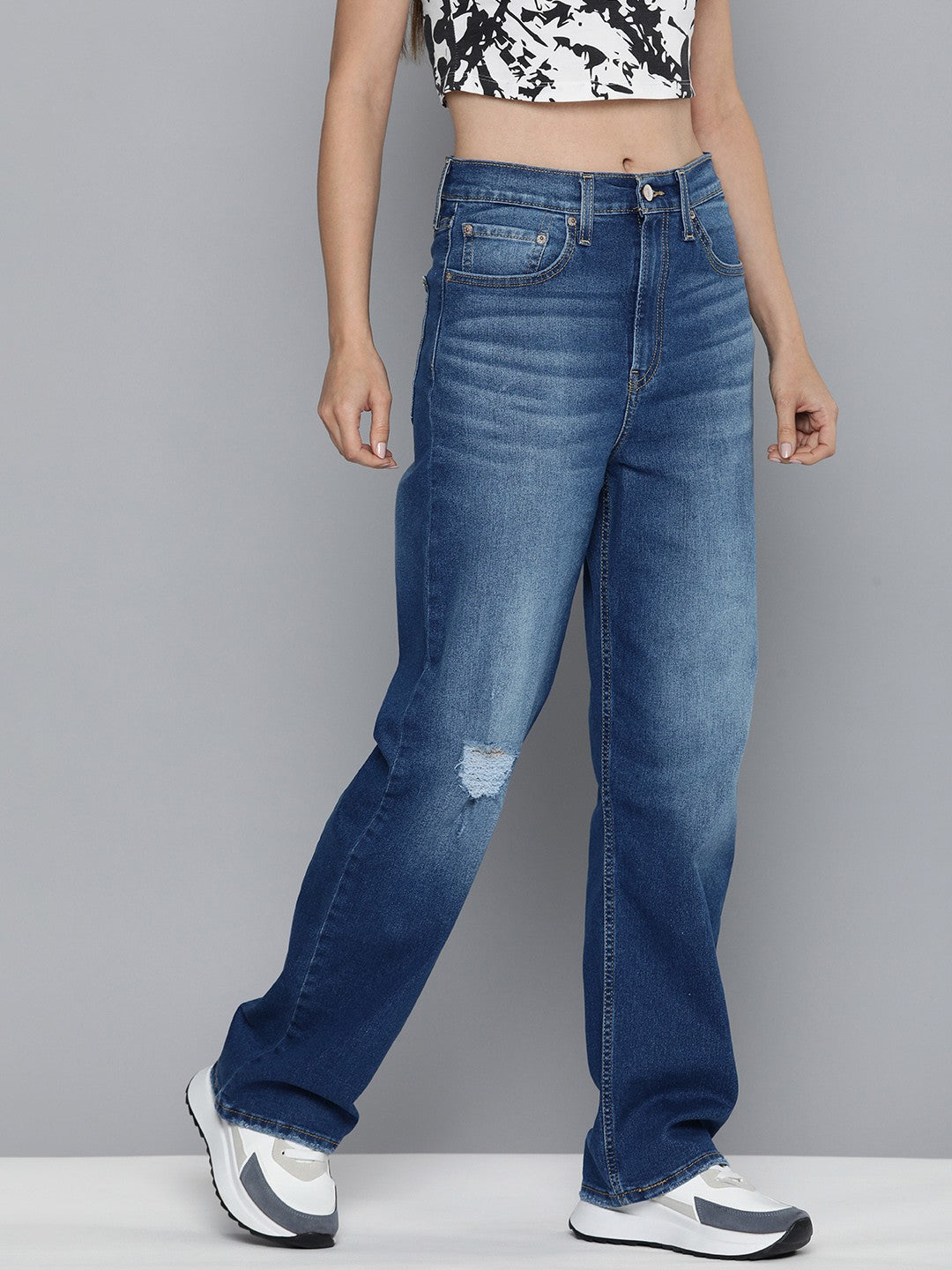 Women's Blue Ribcage Straight Fit High Rise Jeans - 10dc9aee-669e-4626-95fb-f5246db41c401706179087225-Levis-Women-Jeans-6571706179086743-2 View