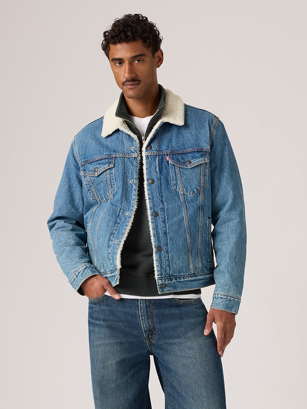 Levi's® Men's Type III Sherpa Trucker Jacket
