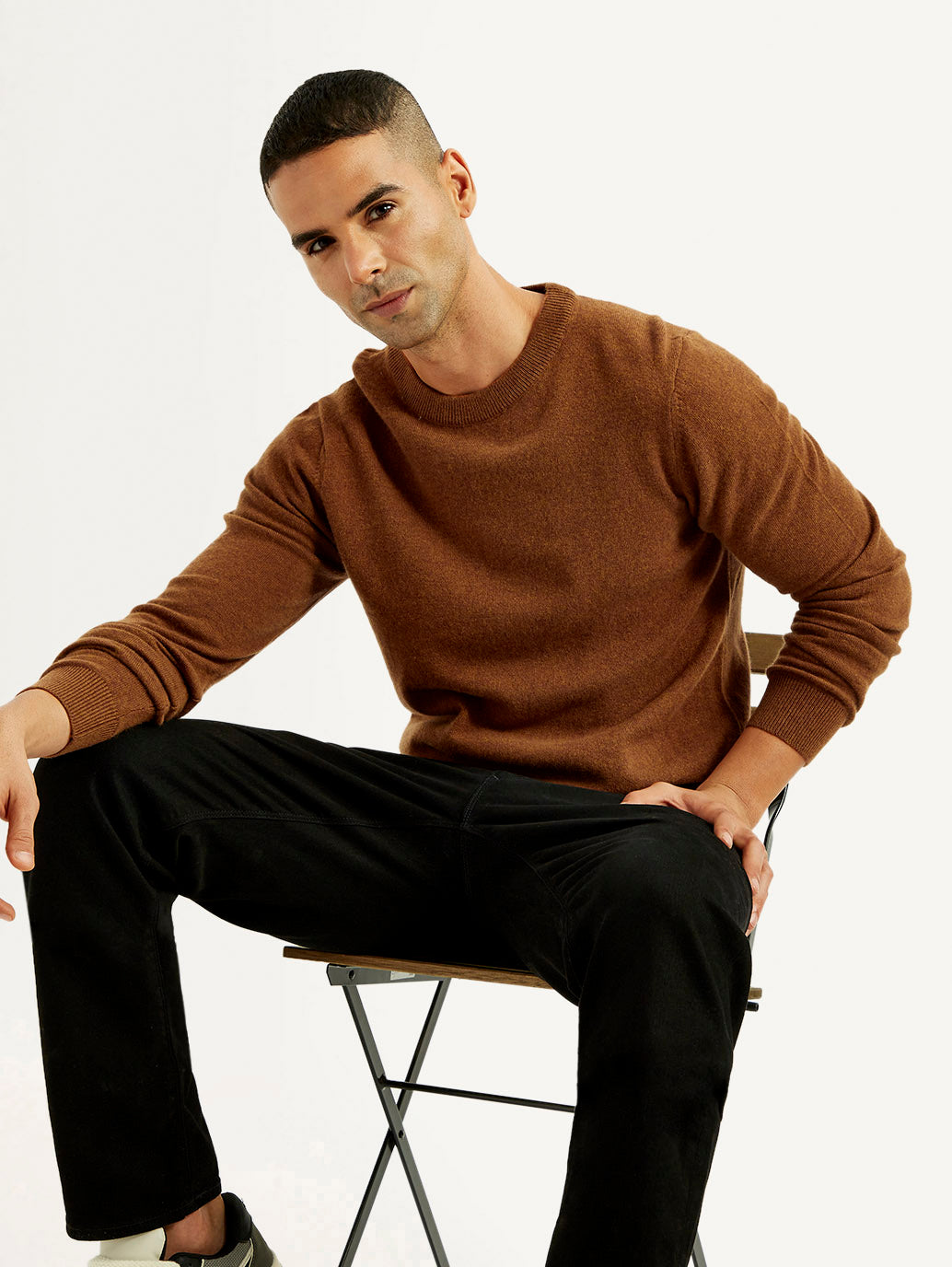 Men's Solid Crew Neck Sweater