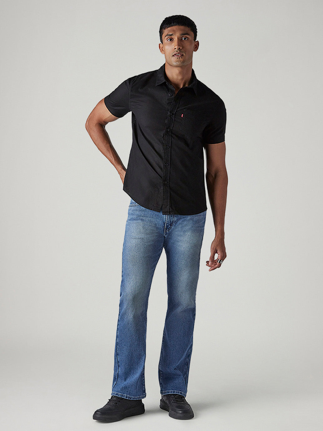 Men's 517 Med Indigo Bootcut Fit Mid Rise Jeans