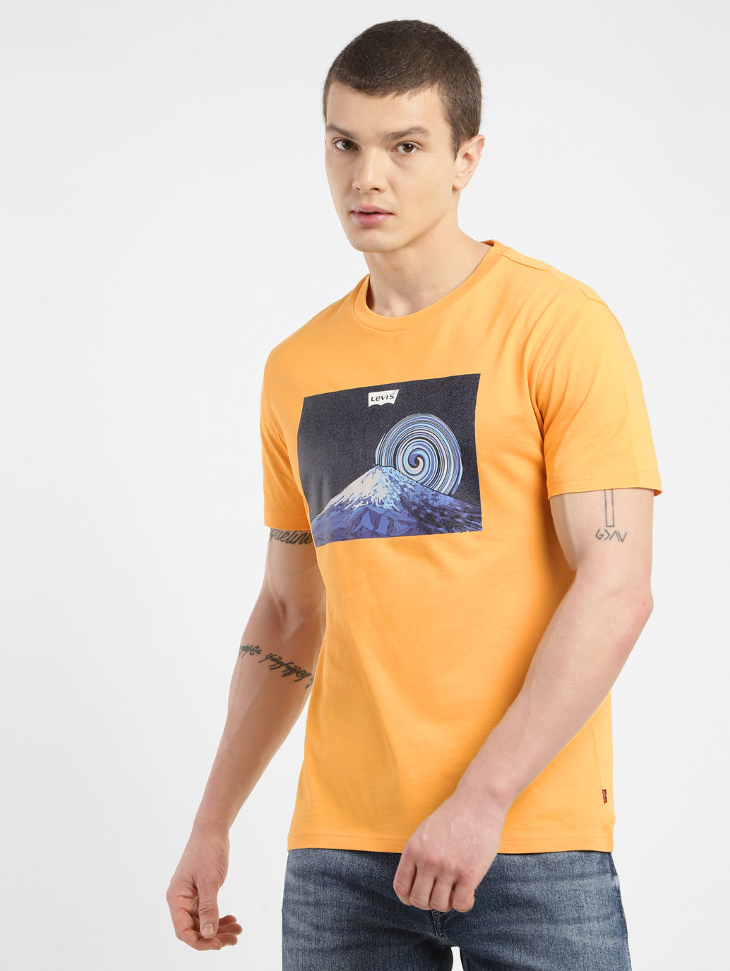 Men's Graphic Print Slim Fit T-shirt