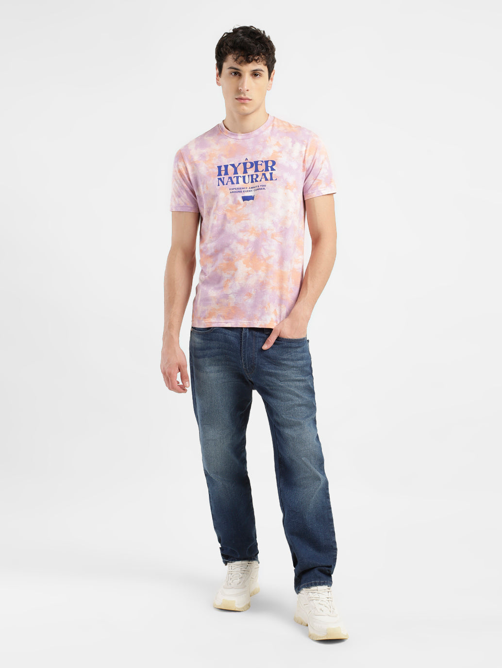 Men's Graphic Print Round Neck T-shirt – Levis India Store