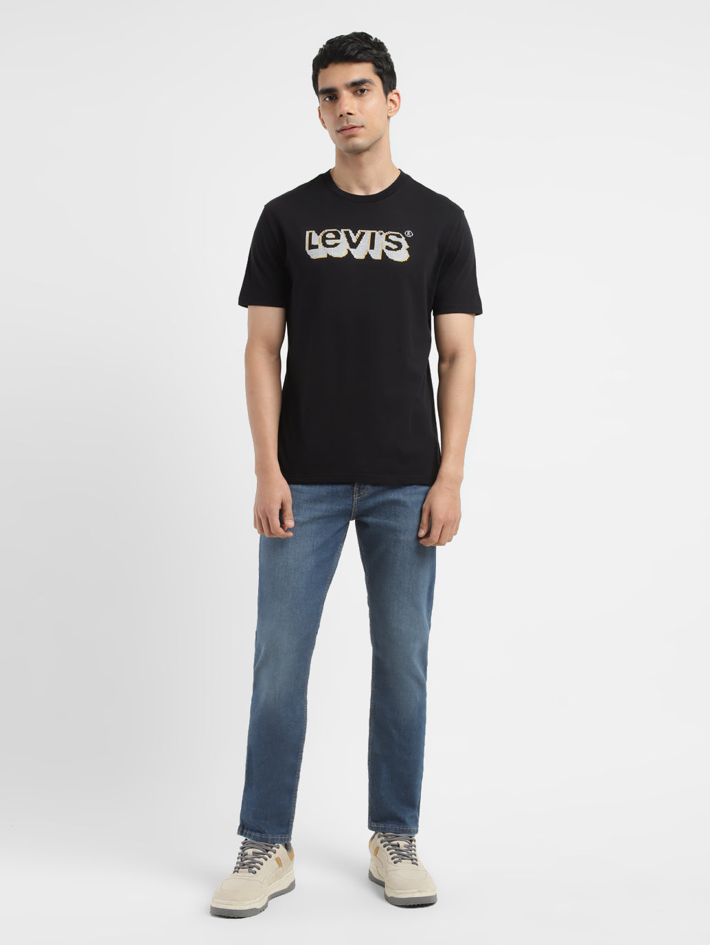 Men's Brand Logo Crew Neck T-shirt - 4b3ae040-46c6-4b82-9fd1-f4d0c2d90c73 View